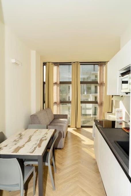 Sky View - Porta Nuova - Appartamento 4 Milan Exterior photo